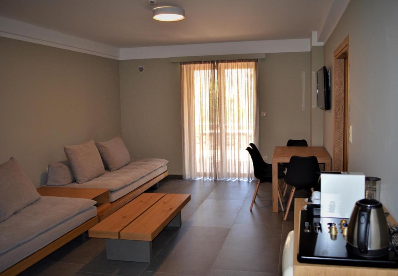 Diapori Suites Hotel Кардамілі Екстер'єр фото